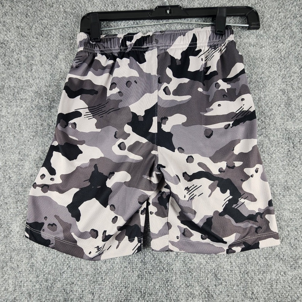 Nike Boys Camo Athletic Shorts Grey Black White Camouflage Training Gym Size S - Picture 2 of 3